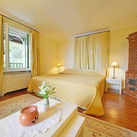 Hotel Villa Astra Laurana Esterno foto